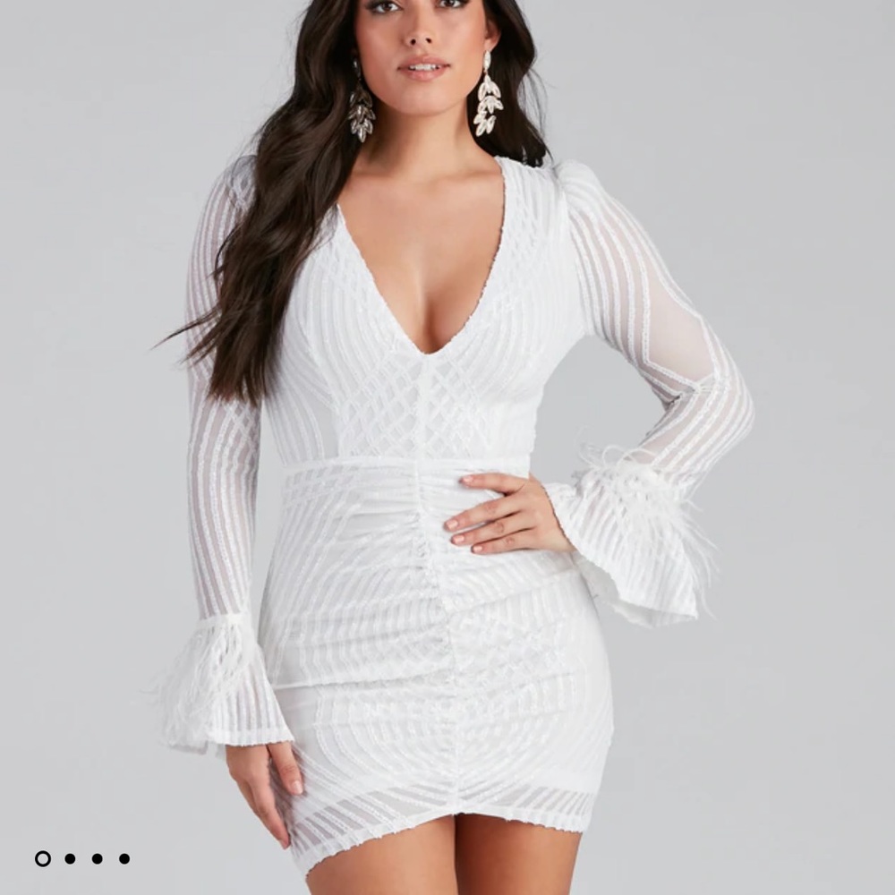 Windsor “Paola” Formal Sequin Ruched Bodycon Dress